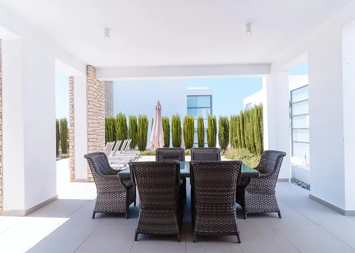 Coral Residences
